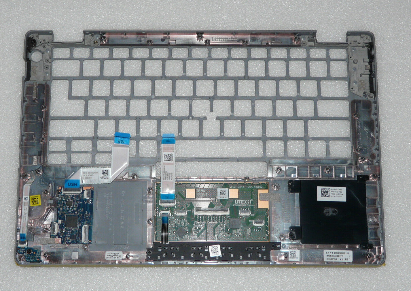 Dell Latitude 5410 / 5411 Touchpad Palmrest - A19994