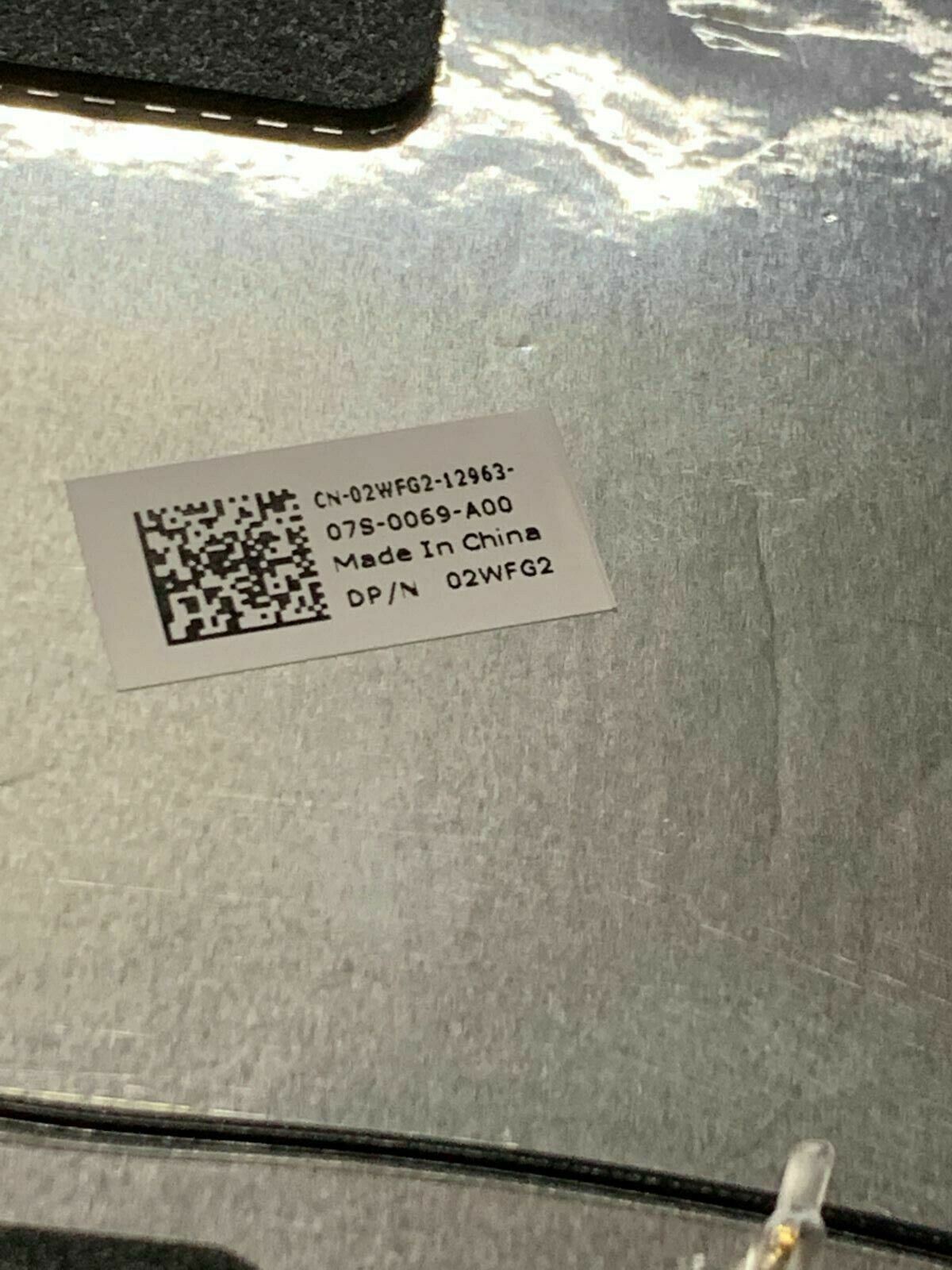 Dell Latitude 5400 / 5401 Back Cover -  02WFG2 - 06P6DT